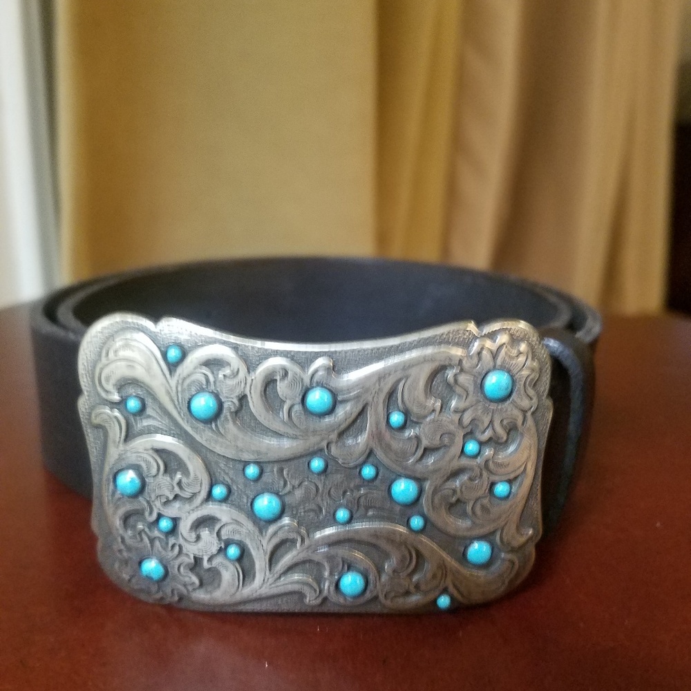 Lucky brand belt. Black leather small.